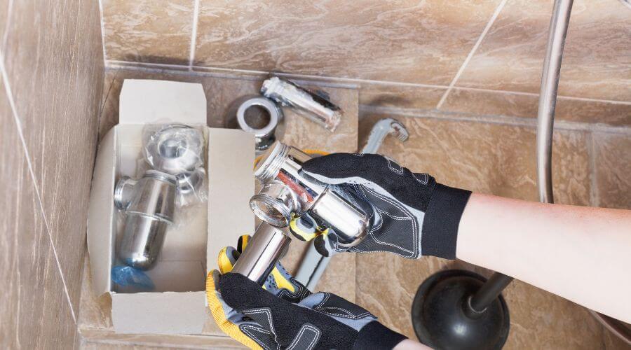 Expert Emergency Roof Repairs services in Hot Springs, NC